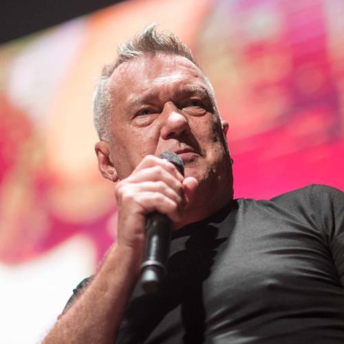 Jimmy Barnes Hospitalised After Stage Fall