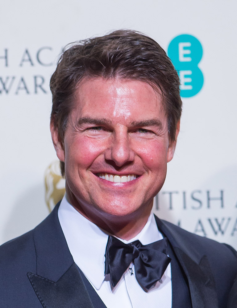 Tom Cruise Does Not Look Like This Anymore