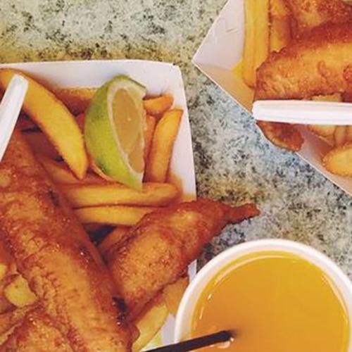 One Persons Theory About How We Have Been Eating Fish & Chips Wrong Has Left Everyone Confused