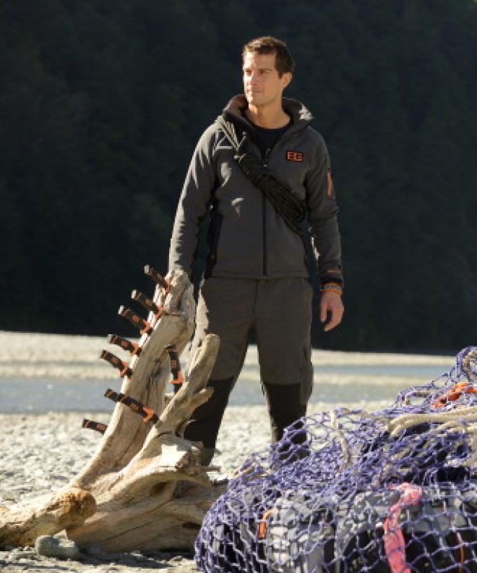 Bear Grylls Uses Son In Dangerous Exercise Bear grylls to my sons ( torrents). https www gold1043 com au entertainment bear grylls in hot water after leaving young son on rocks at sea