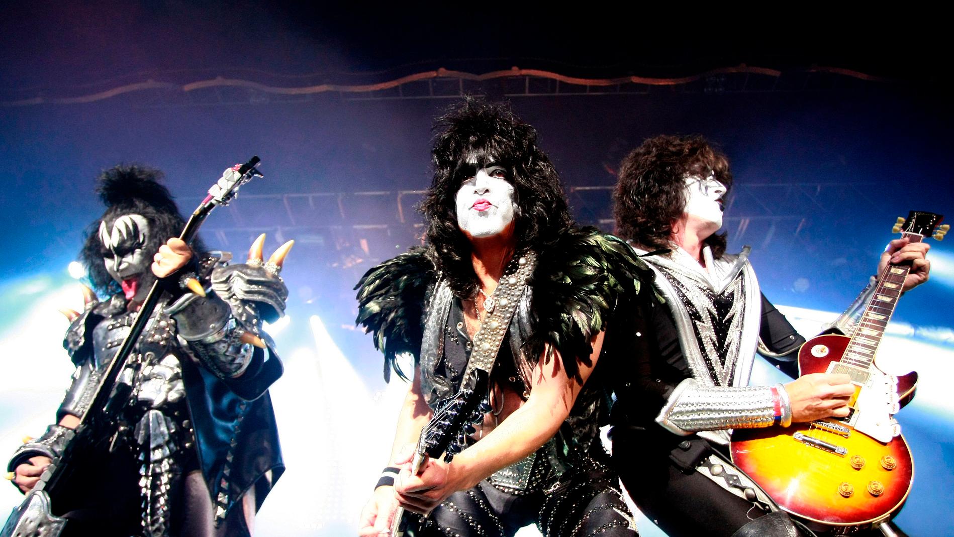 Kiss to tour Australia