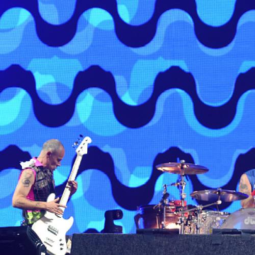 Red Hot Chili Peppers Debut At Number 1