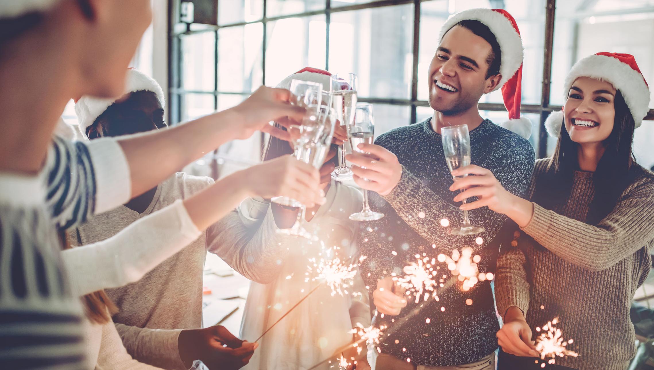 How To Create The Ultimate Christmas Party