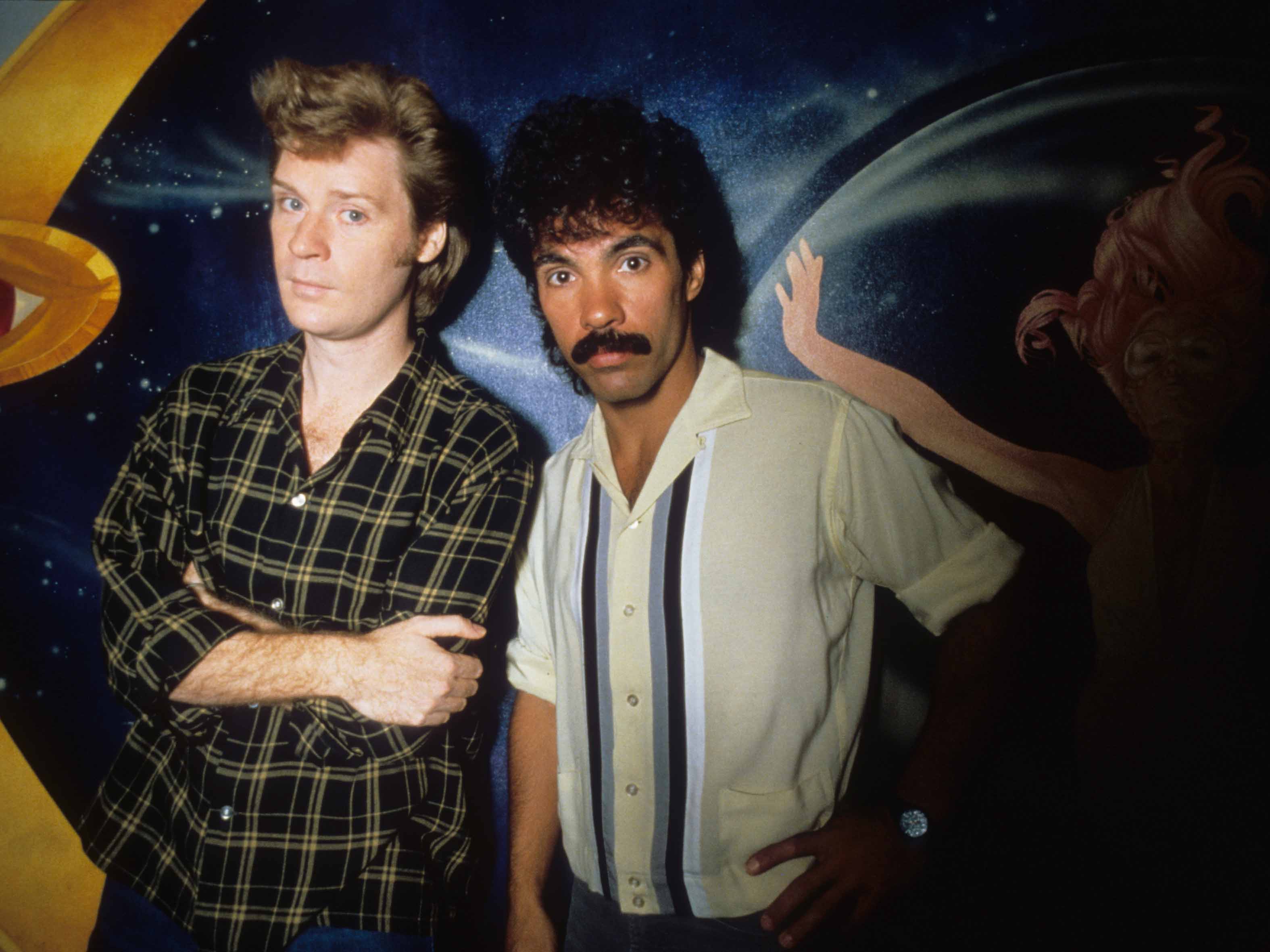This Vocal-Only Version Of Hall & Oates' 'Out of Touch' ...
