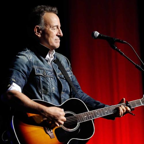 Bruce Springsteen In Talks To Sell His Entire Album Catalogue & Publishing Rights