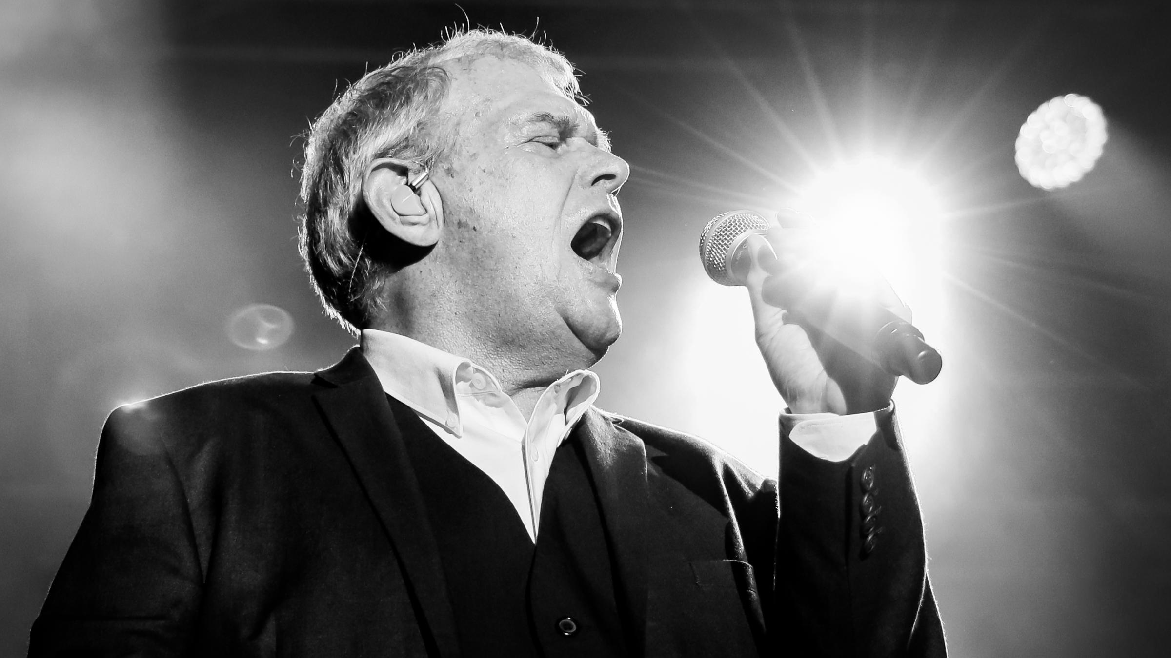 John Farnham In Rehab After Cancer Surgery
