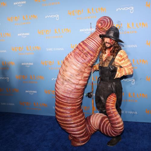 Heidi Klum Wins Halloween By Dressing Up As Worm!