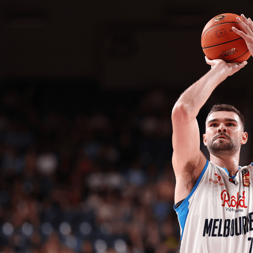 Aussie Basketballer Isaac Humphries Has Come Out As Gay To His Team