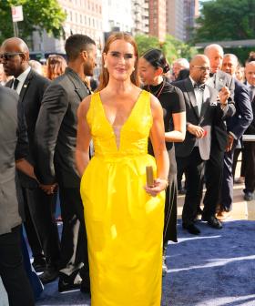 Brooke Shields Rocks Crocs At The Tony Awards